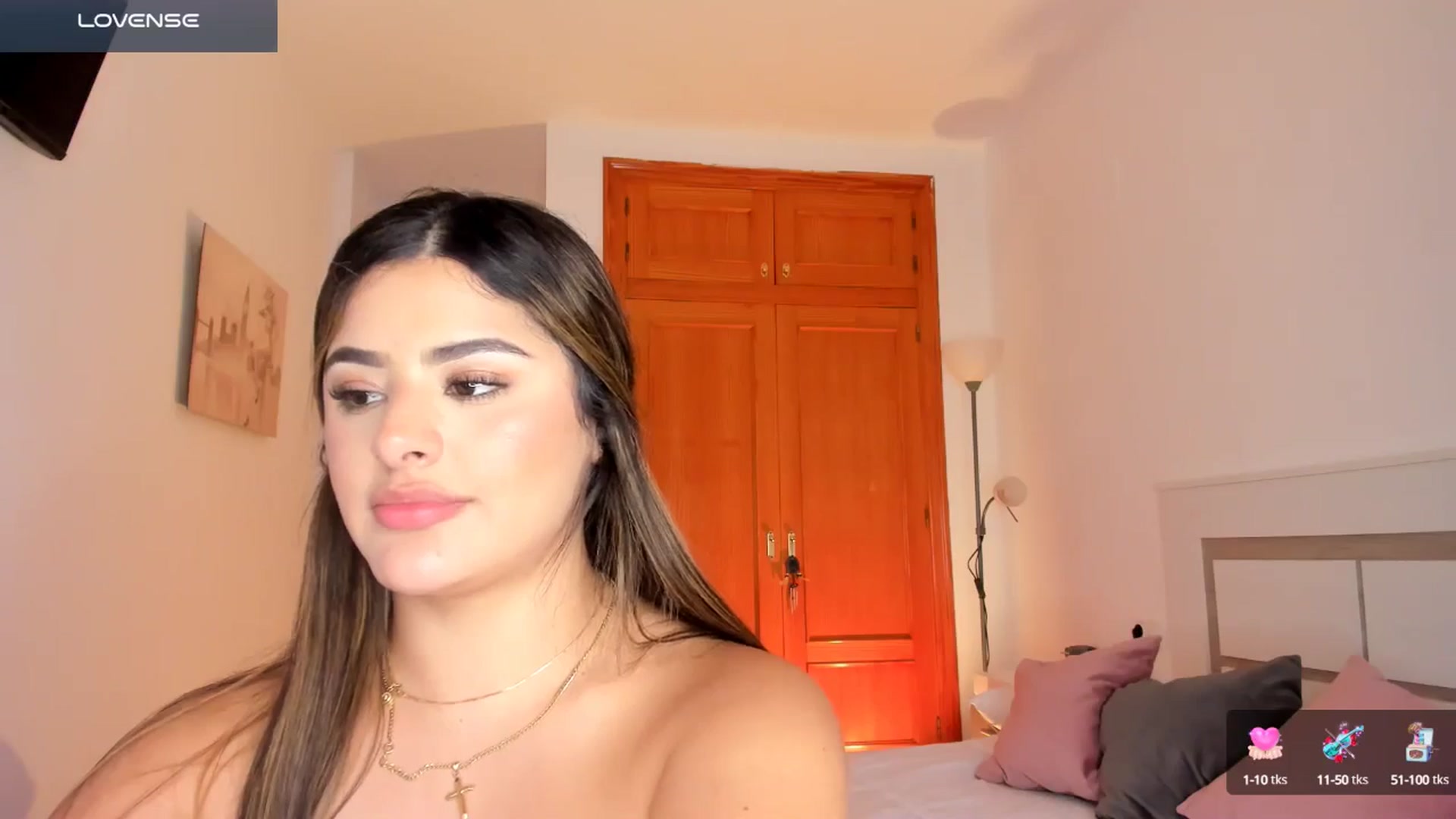Gallery image thumbnail from sweettitties's myfreecams stream on, 11/20/2024, 16:08 image 14 of 20
