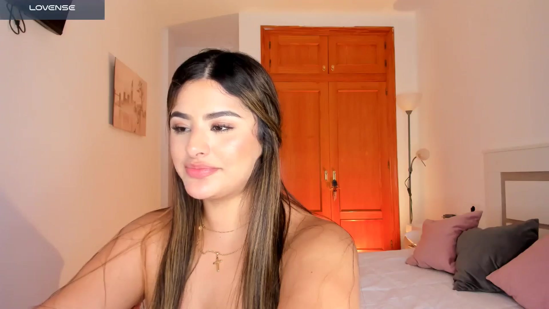 Gallery image thumbnail from sweettitties's myfreecams stream on, 11/20/2024, 16:08 image 16 of 20
