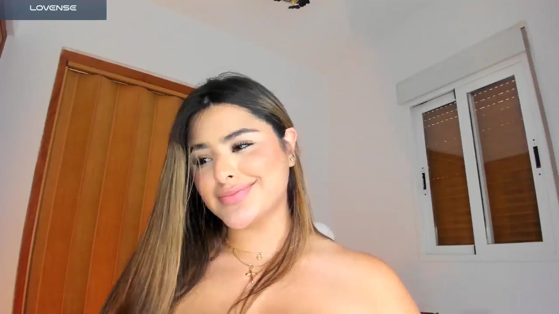 Gallery image thumbnail from sweettitties's myfreecams stream on, 01/17/2025, 13:24 image 7 of 20
