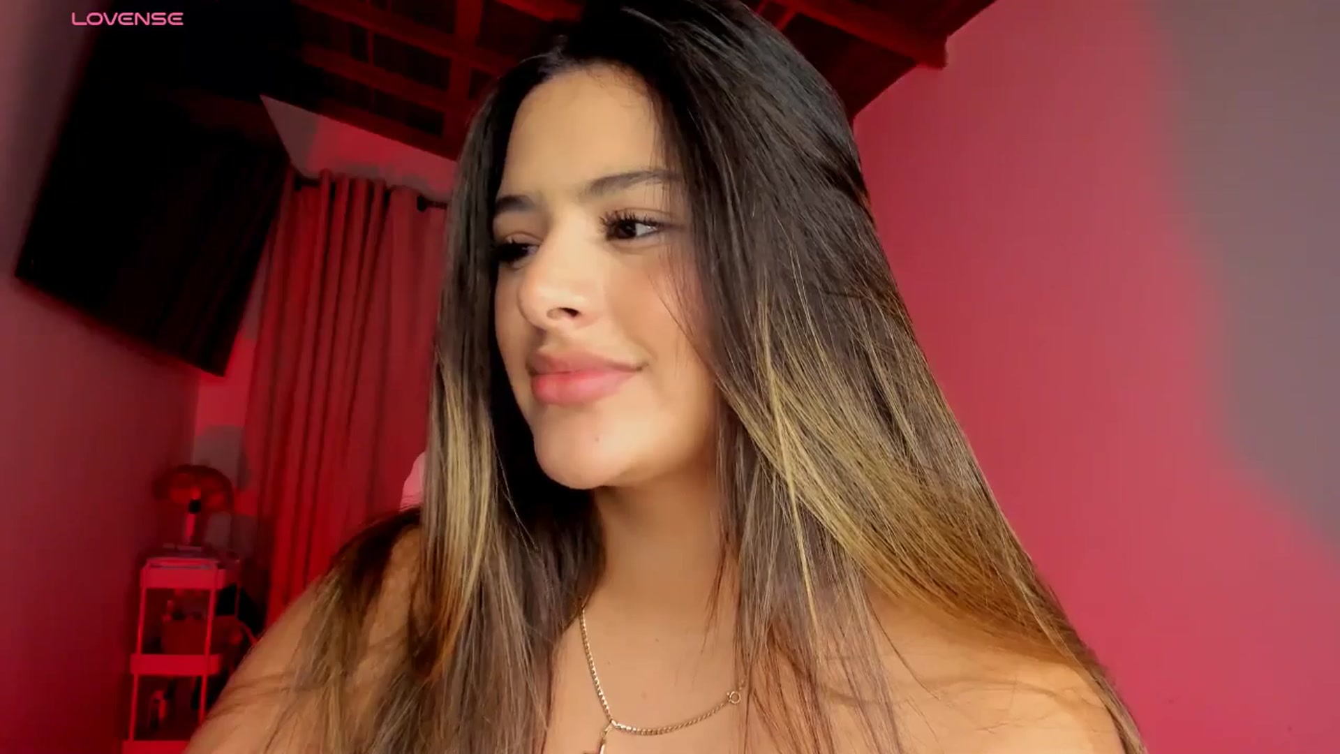 Gallery image thumbnail from sweettitties's myfreecams stream on, 10/21/2025, 23:54 image 18 of 20