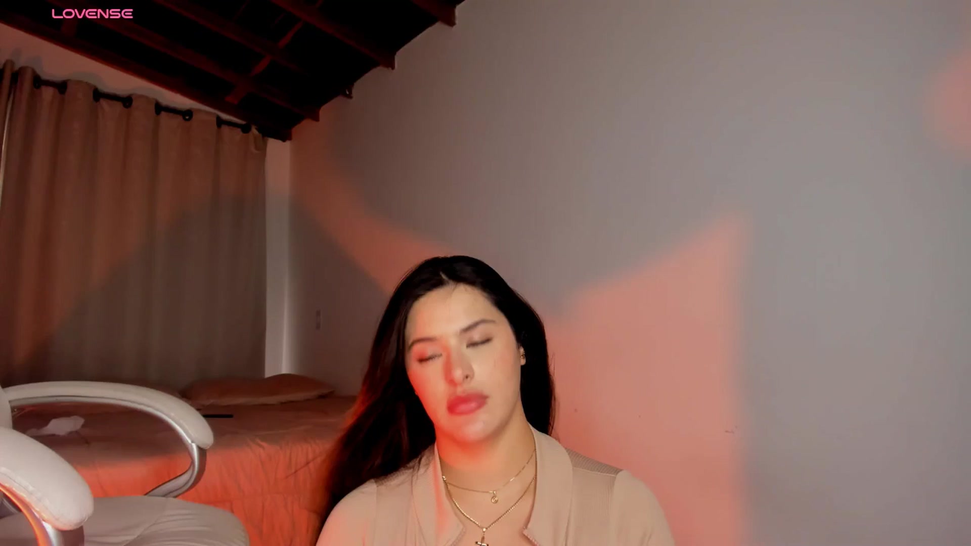 Gallery image thumbnail from sweettitties's myfreecams stream on, 12/11/2025, 20:43 image 11 of 20