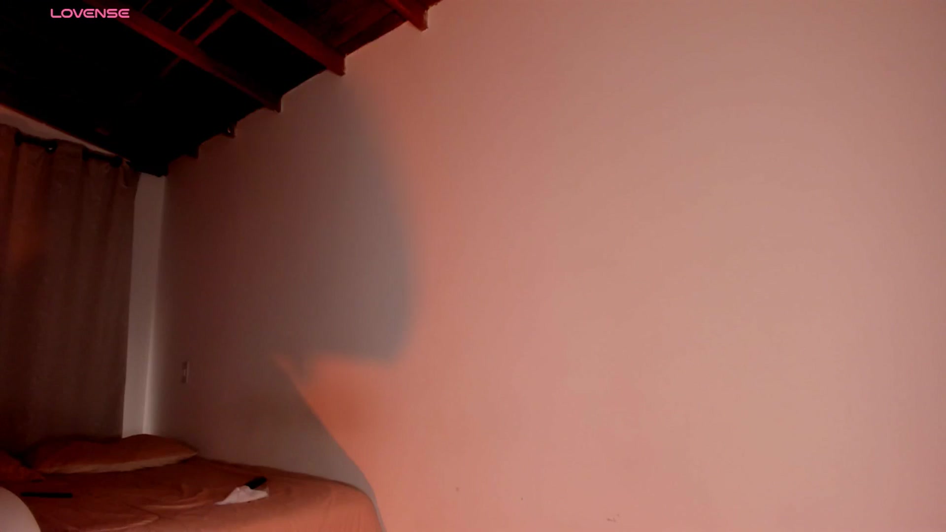 Gallery image thumbnail from sweettitties's myfreecams stream on, 12/11/2025, 20:43 image 19 of 20