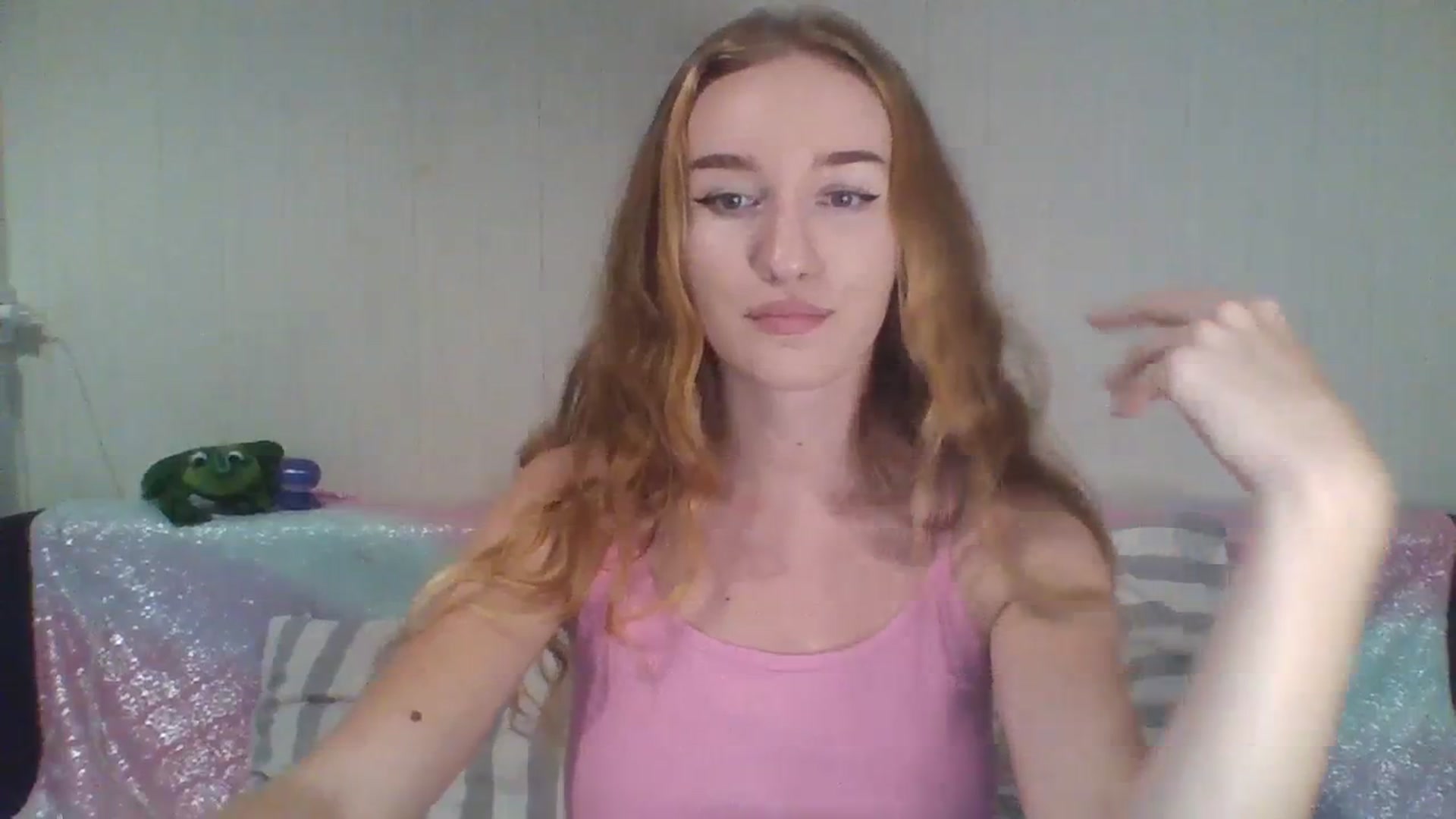 Gallery image thumbnail from sweety_jolie's myfreecams stream on, 09/04/2023, 19:57 image 12 of 20