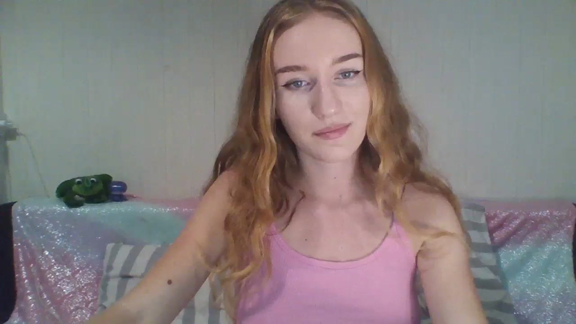 Gallery image thumbnail from sweety_jolie's myfreecams stream on, 09/04/2023, 19:57 image 13 of 20