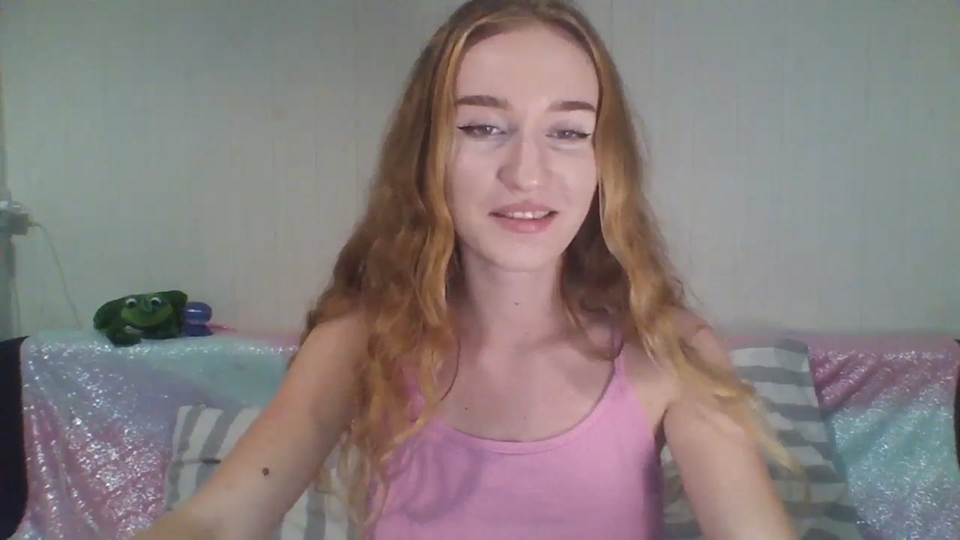 Gallery image thumbnail from sweety_jolie's myfreecams stream on, 09/04/2023, 19:57 image 14 of 20