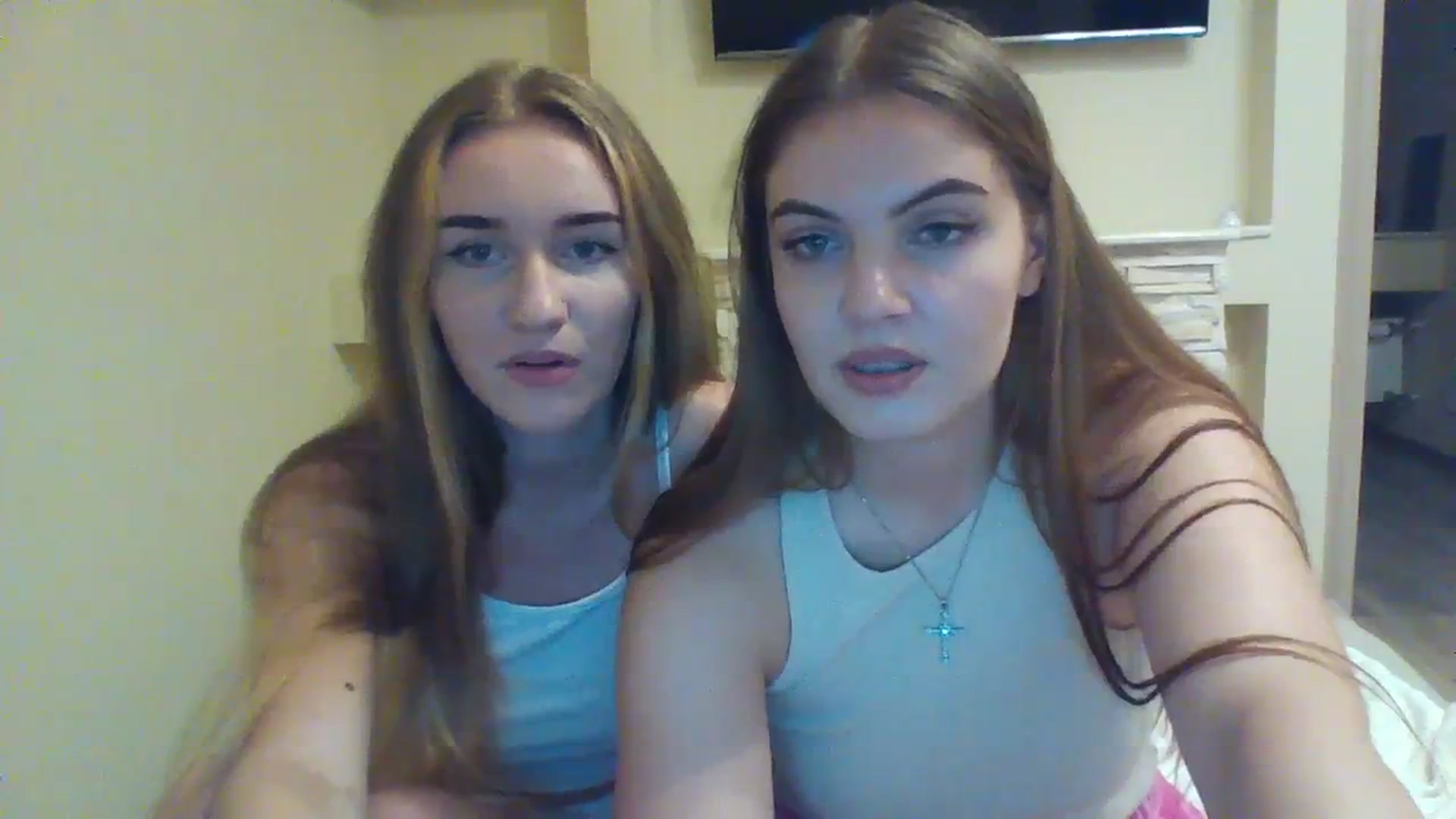 Gallery image thumbnail from sweety_jolie's myfreecams stream on, 09/05/2023, 21:53 image 17 of 20