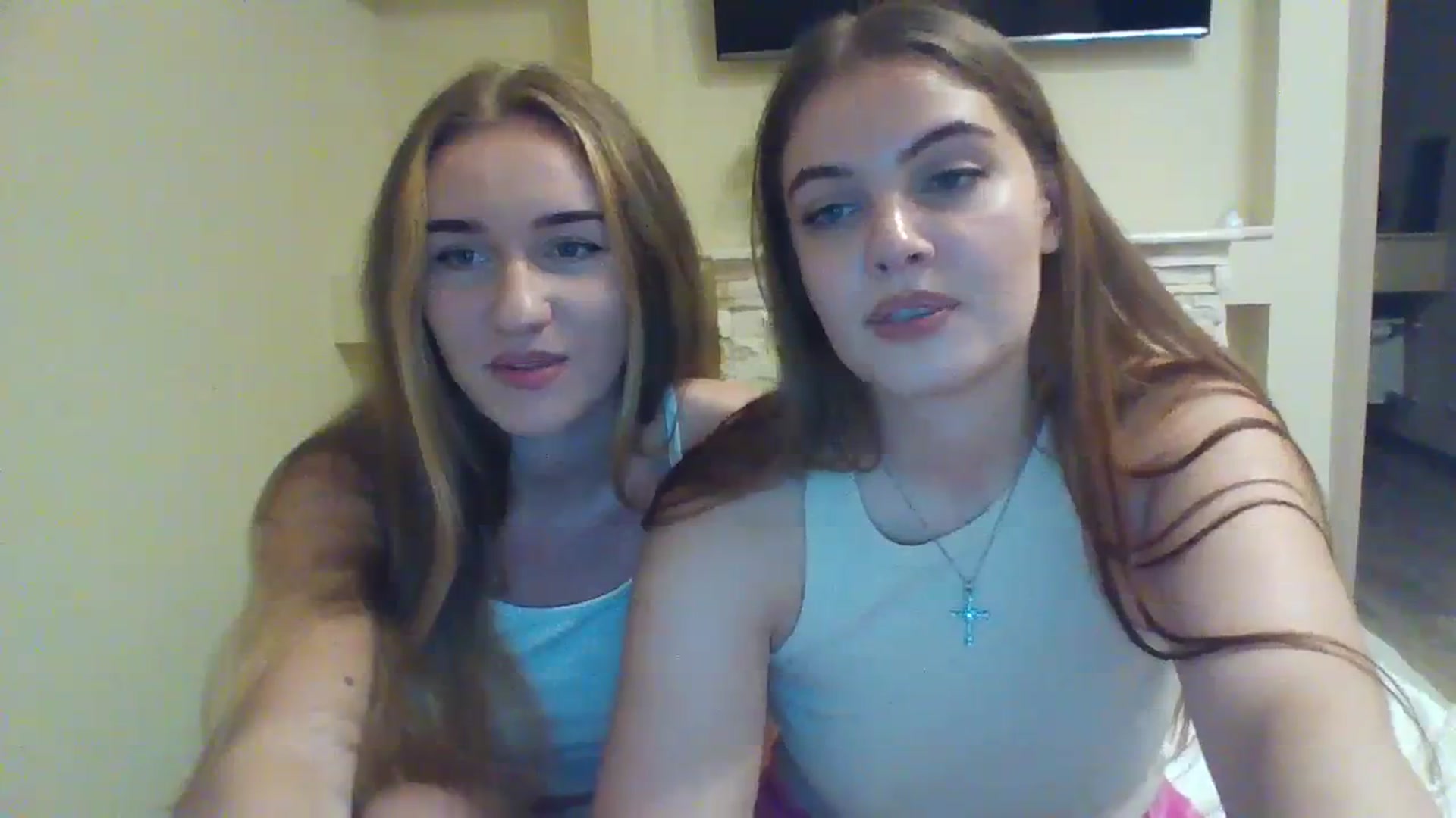 Gallery image thumbnail from sweety_jolie's myfreecams stream on, 09/05/2023, 21:53 image 16 of 20