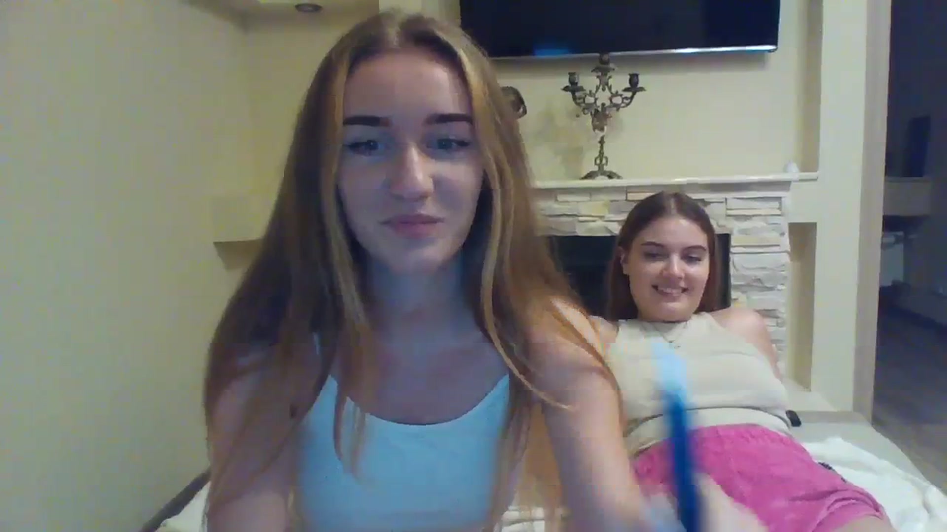 Gallery image thumbnail from sweety_jolie's myfreecams stream on, 09/05/2023, 23:22 image 12 of 20