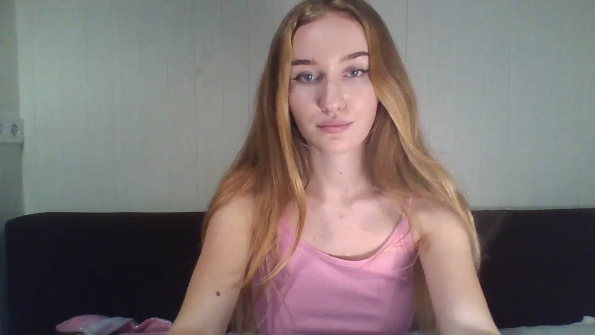 Gallery image thumbnail from sweety_jolie's myfreecams stream on, 09/15/2023, 21:01 image 6 of 20