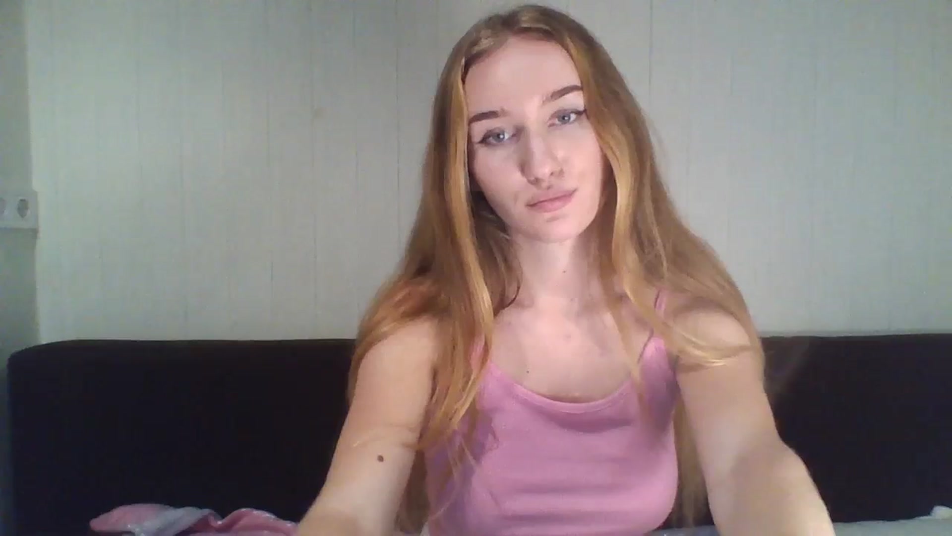 Gallery image thumbnail from sweety_jolie's myfreecams stream on, 09/15/2023, 21:01 image 4 of 20