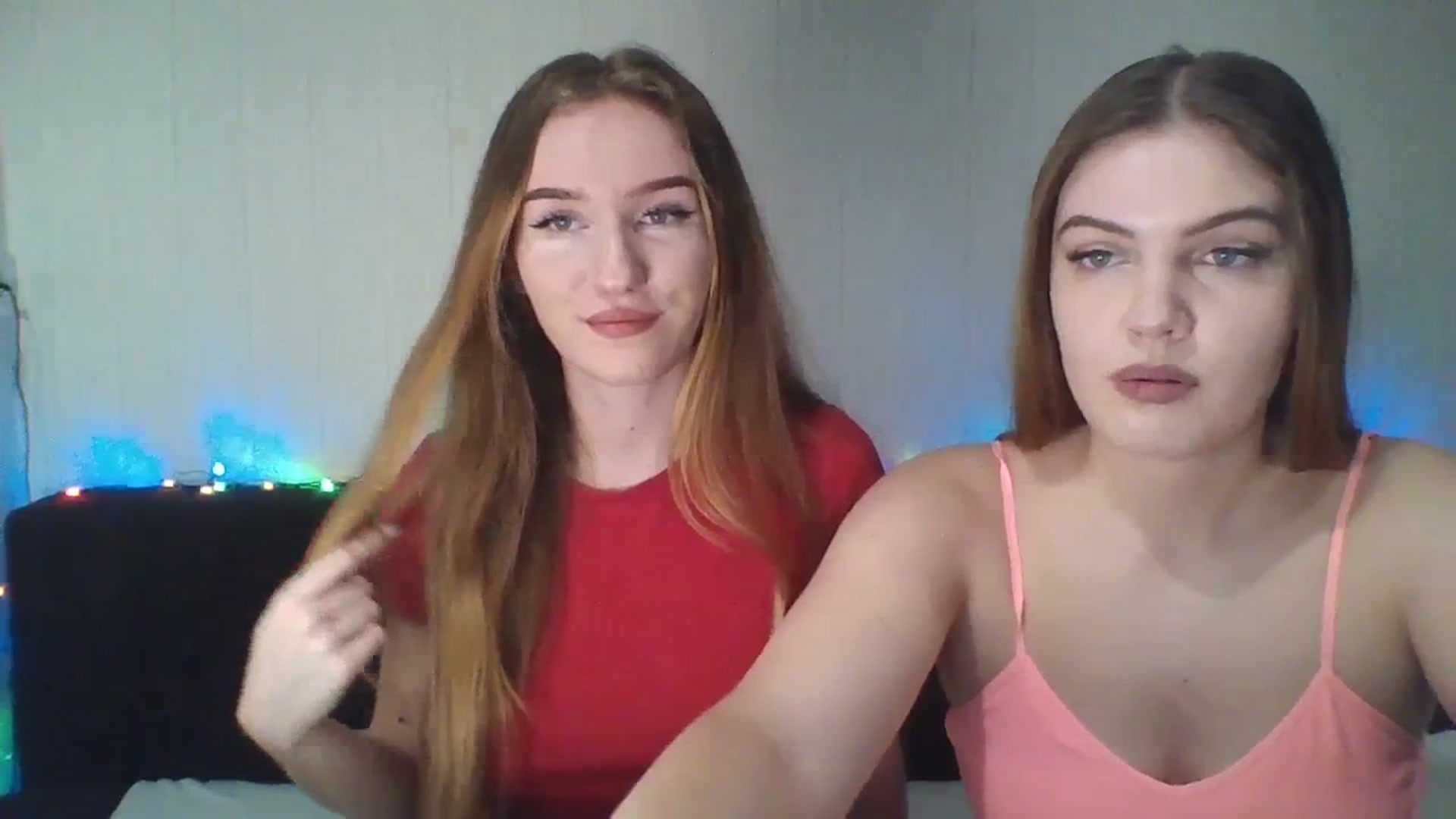 Gallery image thumbnail from sweety_jolie's myfreecams stream on, 12/25/2023, 23:25 image 6 of 20