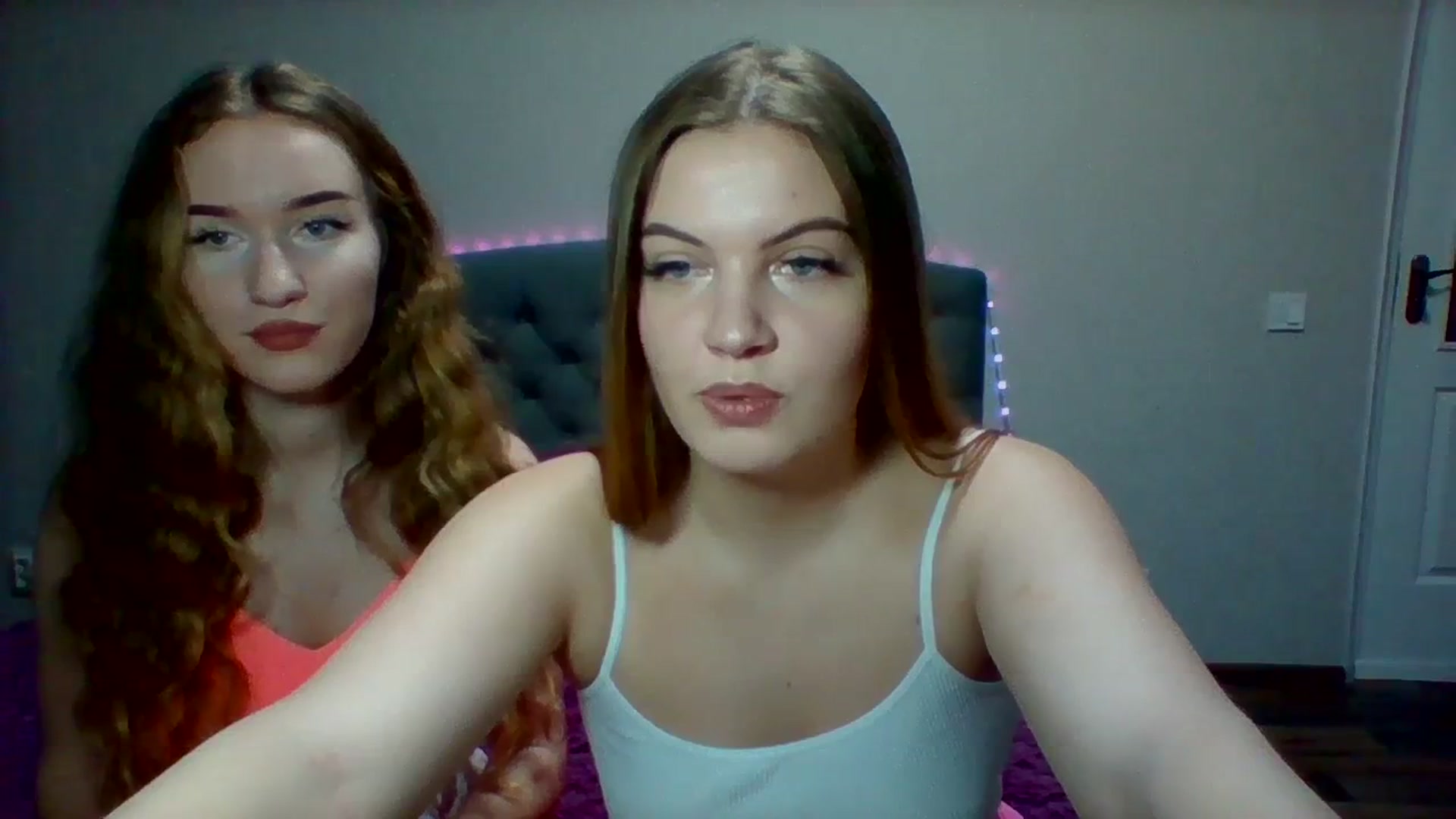 Gallery image thumbnail from sweety_jolie's myfreecams stream on, 01/08/2024, 18:04 image 2 of 20