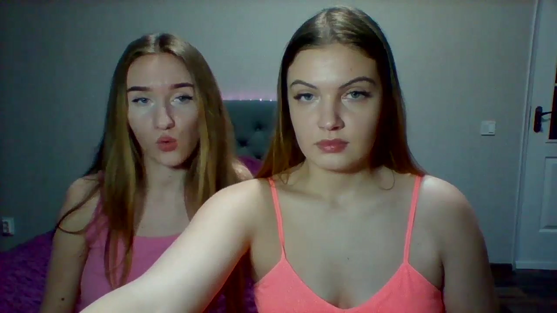 Gallery image thumbnail from sweety_jolie's myfreecams stream on, 01/13/2024, 18:56 image 4 of 20
