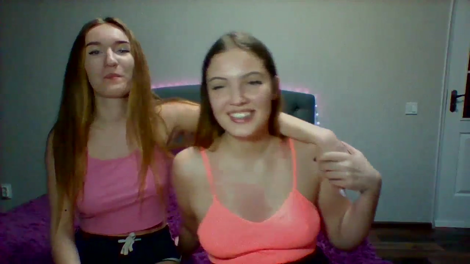 Gallery image thumbnail from sweety_jolie's myfreecams stream on, 01/13/2024, 19:11 image 3 of 20