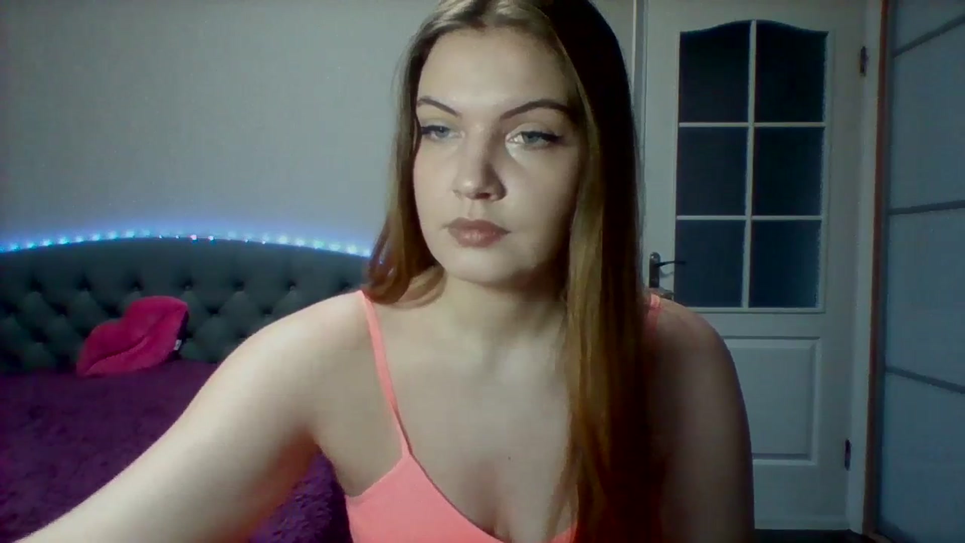 Gallery image thumbnail from sweety_jolie's myfreecams stream on, 01/21/2024, 12:28 image 6 of 20