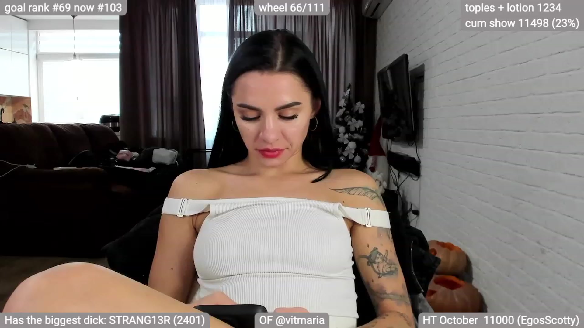 Gallery image thumbnail from swtAlterEgo's myfreecams stream on, 10/30/2023, 05:13 image 17 of 20