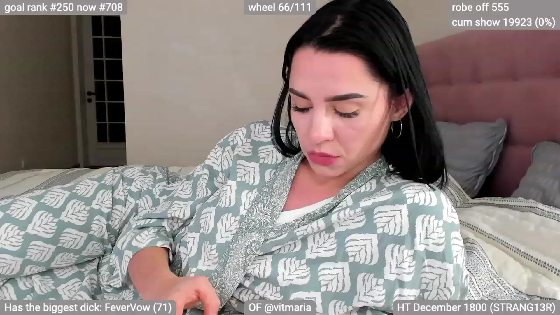 Gallery image thumbnail from swtAlterEgo's myfreecams stream on, 12/13/2023, 23:17 image 8 of 20