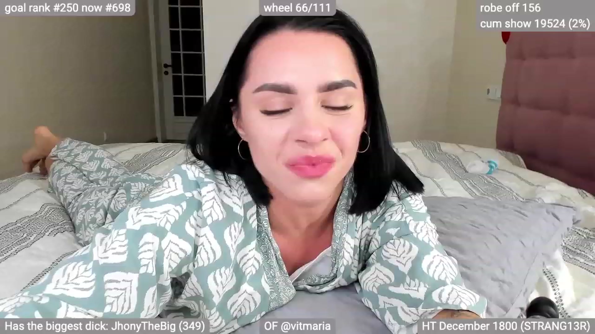 Gallery image thumbnail from swtAlterEgo's myfreecams stream on, 12/14/2023, 24:04 image 19 of 20
