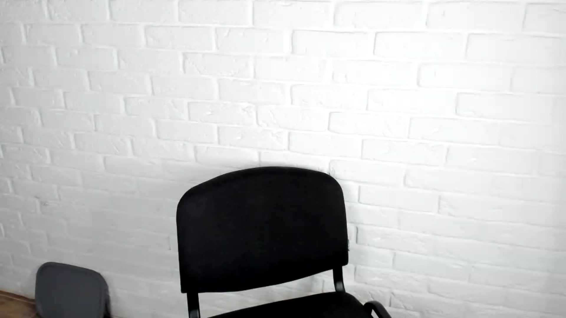 Gallery image thumbnail from swtAlterEgo's myfreecams stream on, 12/27/2023, 05:19 image 13 of 20