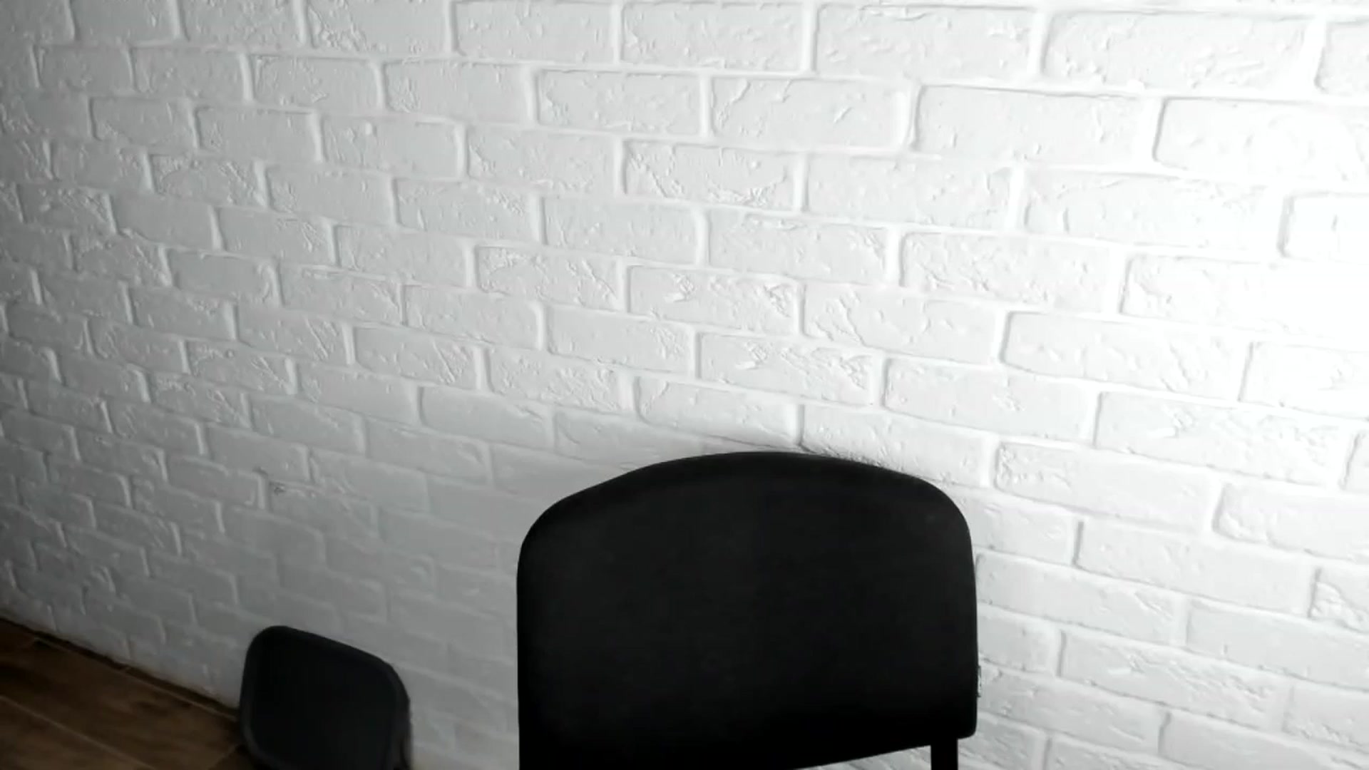 Gallery image thumbnail from swtAlterEgo's myfreecams stream on, 12/27/2023, 05:19 image 3 of 20