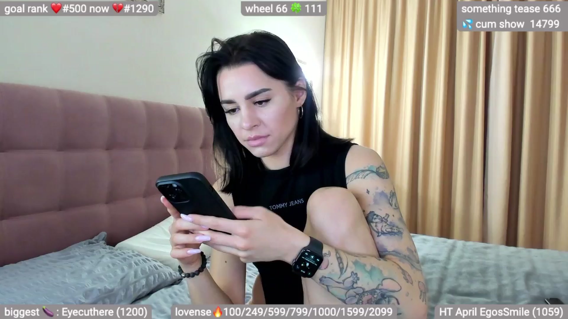 Gallery image thumbnail from swtAlterEgo's myfreecams stream on, 04/13/2024, 19:45 image 6 of 20