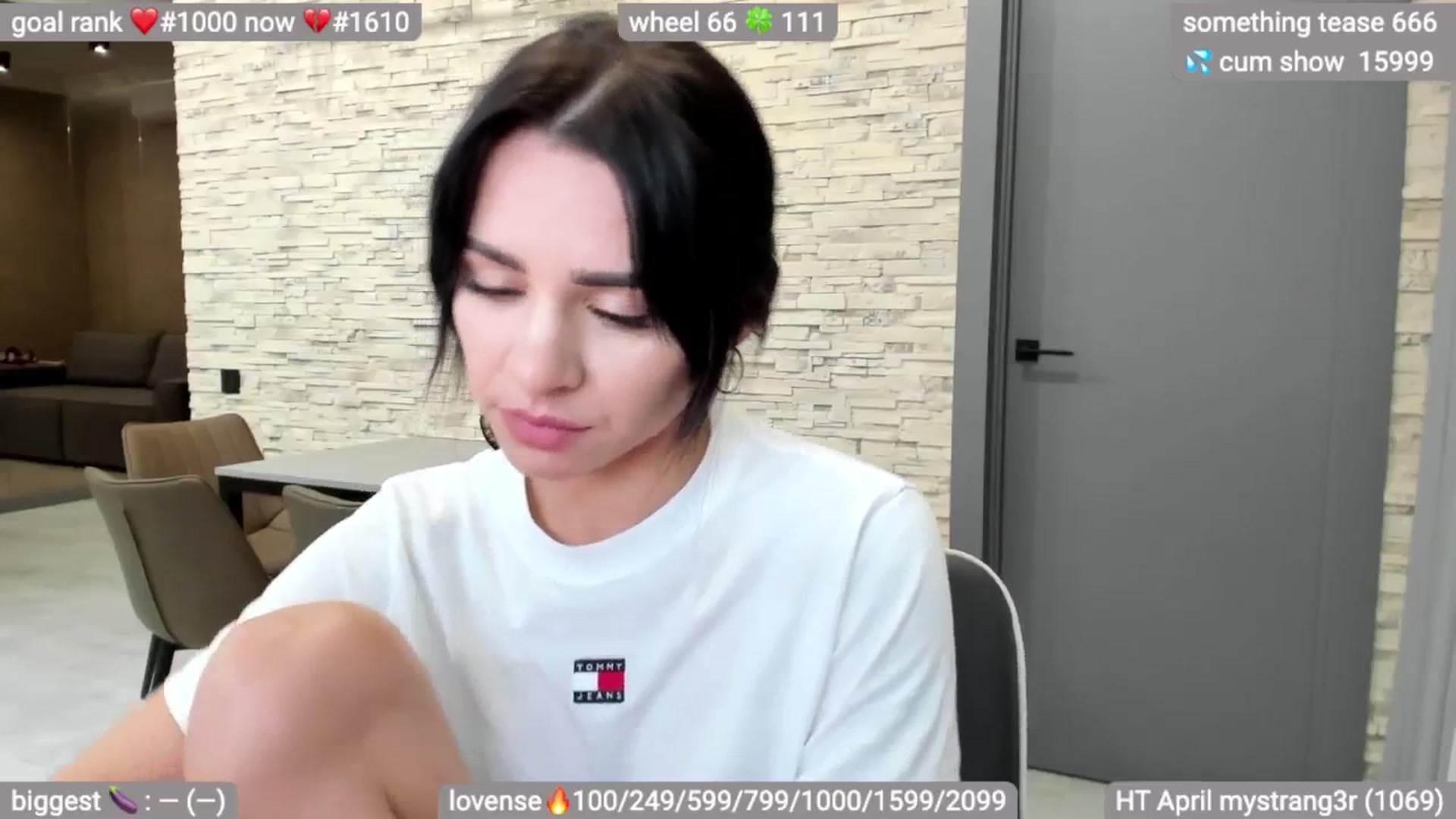 Gallery image thumbnail from swtAlterEgo's myfreecams stream on, 04/25/2024, 21:42 image 10 of 20