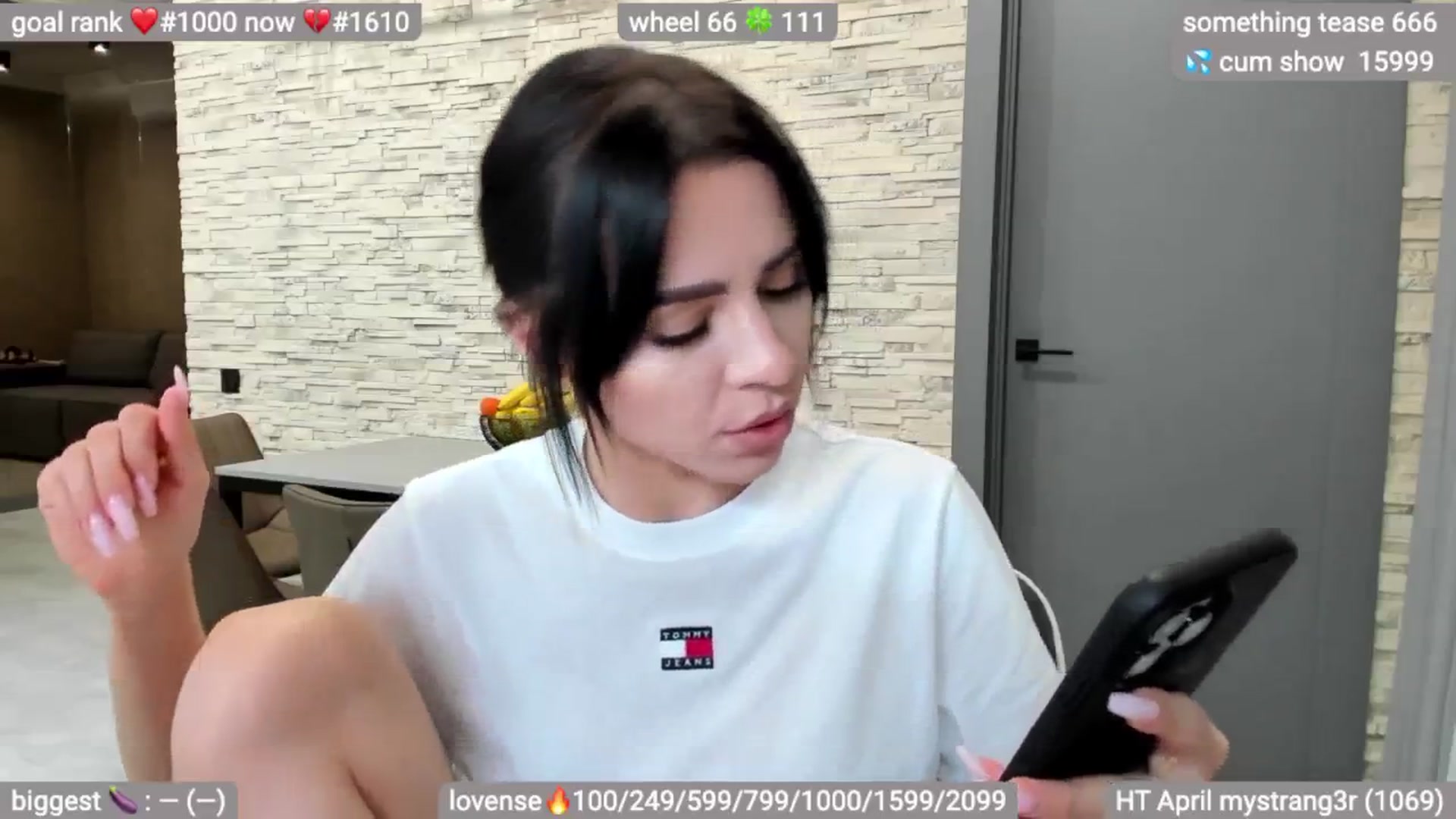 Gallery image thumbnail from swtAlterEgo's myfreecams stream on, 04/25/2024, 21:42 image 13 of 20