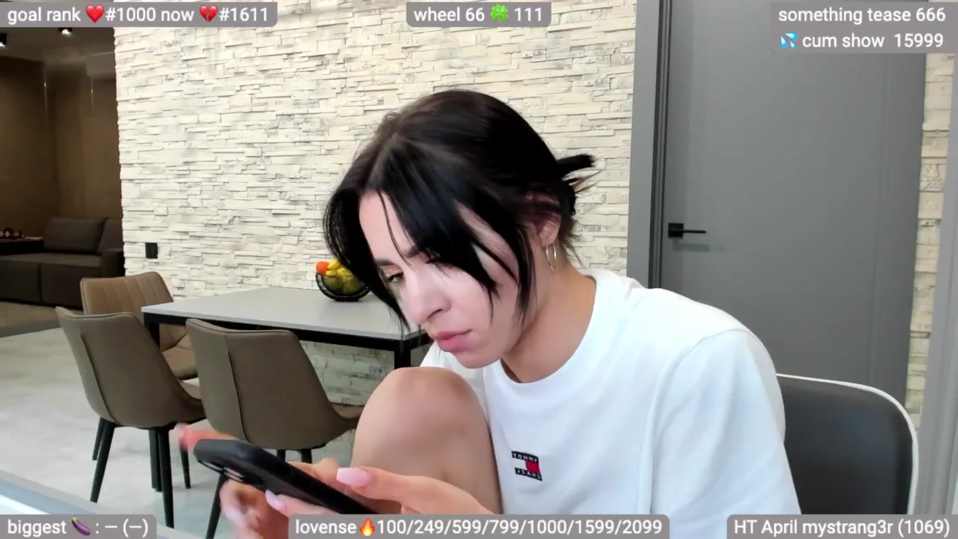Gallery image thumbnail from swtAlterEgo's myfreecams stream on, 04/25/2024, 21:42 image 17 of 20