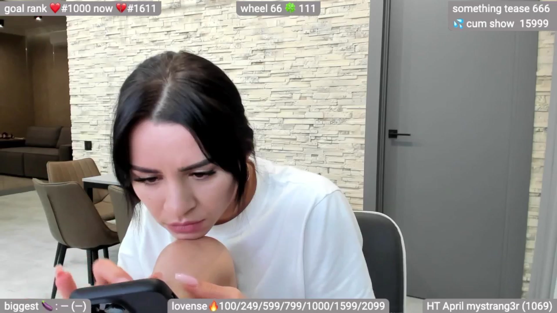Gallery image thumbnail from swtAlterEgo's myfreecams stream on, 04/25/2024, 21:42 image 15 of 20