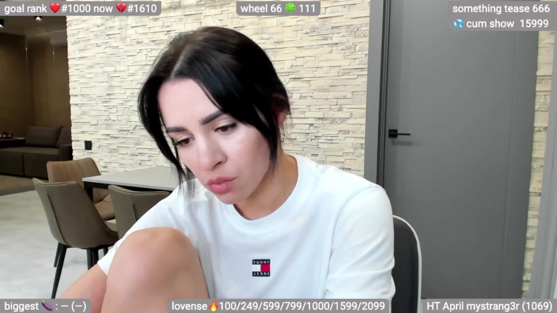 Gallery image thumbnail from swtAlterEgo's myfreecams stream on, 04/25/2024, 21:42 image 12 of 20