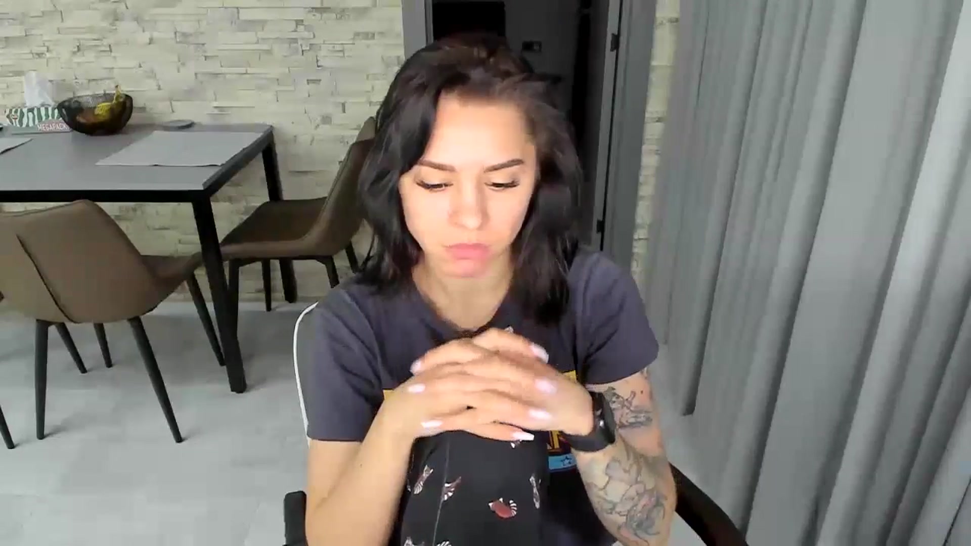 Gallery image thumbnail from swtAlterEgo's myfreecams stream on, 04/29/2024, 18:03 image 14 of 20