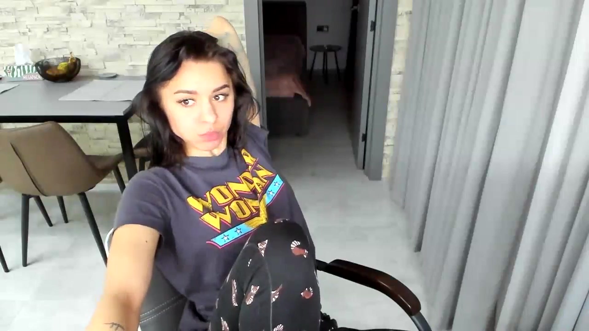 Gallery image thumbnail from swtAlterEgo's myfreecams stream on, 04/29/2024, 18:03 image 5 of 20