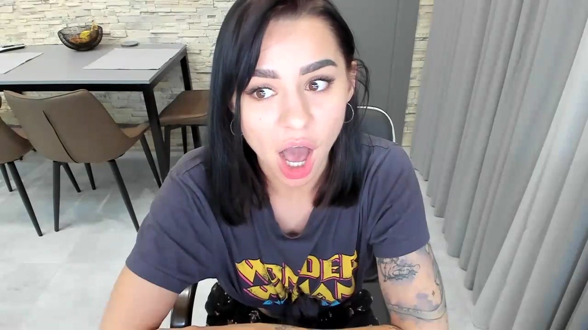 Gallery image thumbnail from swtAlterEgo's myfreecams stream on, 04/30/2024, 02:00 image 9 of 20