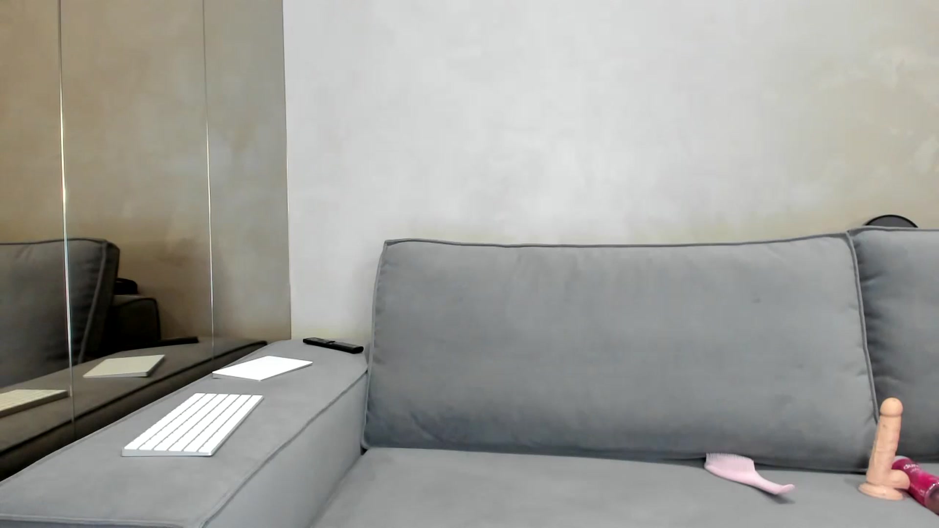 Gallery image thumbnail from swtAlterEgo's myfreecams stream on, 05/07/2024, 03:13 image 11 of 20