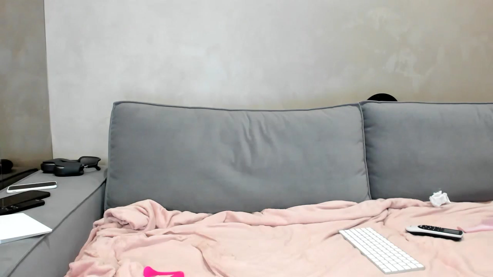 Gallery image thumbnail from swtAlterEgo's myfreecams stream on, 05/07/2024, 22:40 image 15 of 20