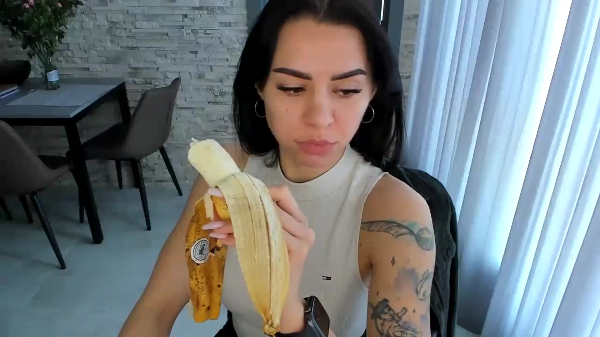 Gallery image thumbnail from swtAlterEgo's myfreecams stream on, 05/08/2024, 13:59 image 5 of 20
