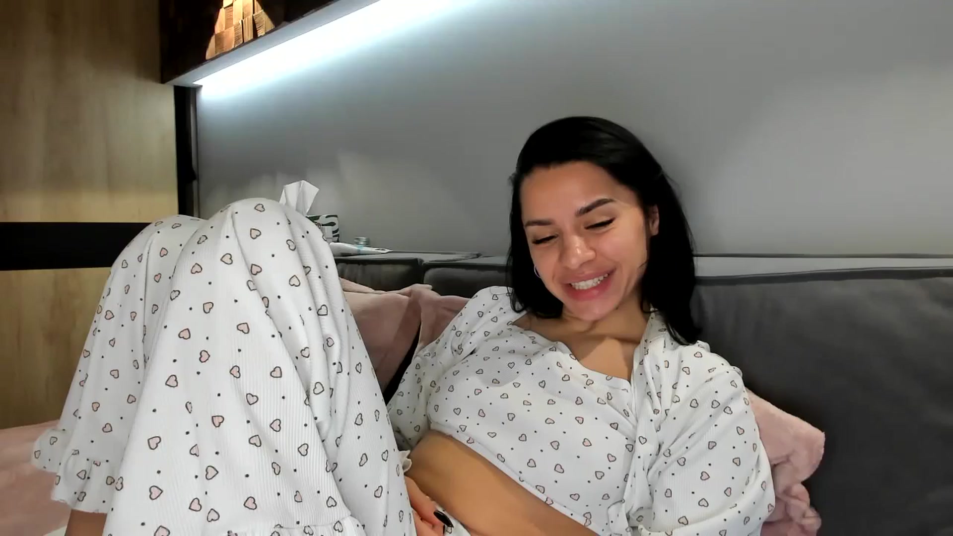 Gallery image thumbnail from swtAlterEgo's myfreecams stream on, 05/26/2024, 24:01 image 7 of 20