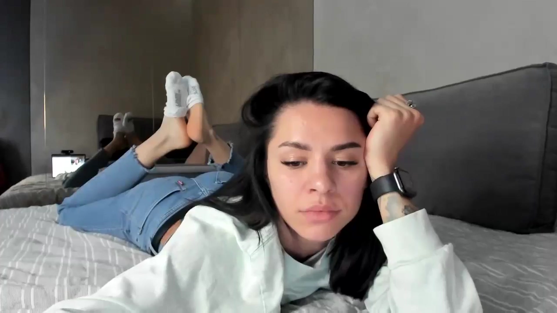 Gallery image thumbnail from swtAlterEgo's myfreecams stream on, 05/29/2024, 11:07 image 12 of 20