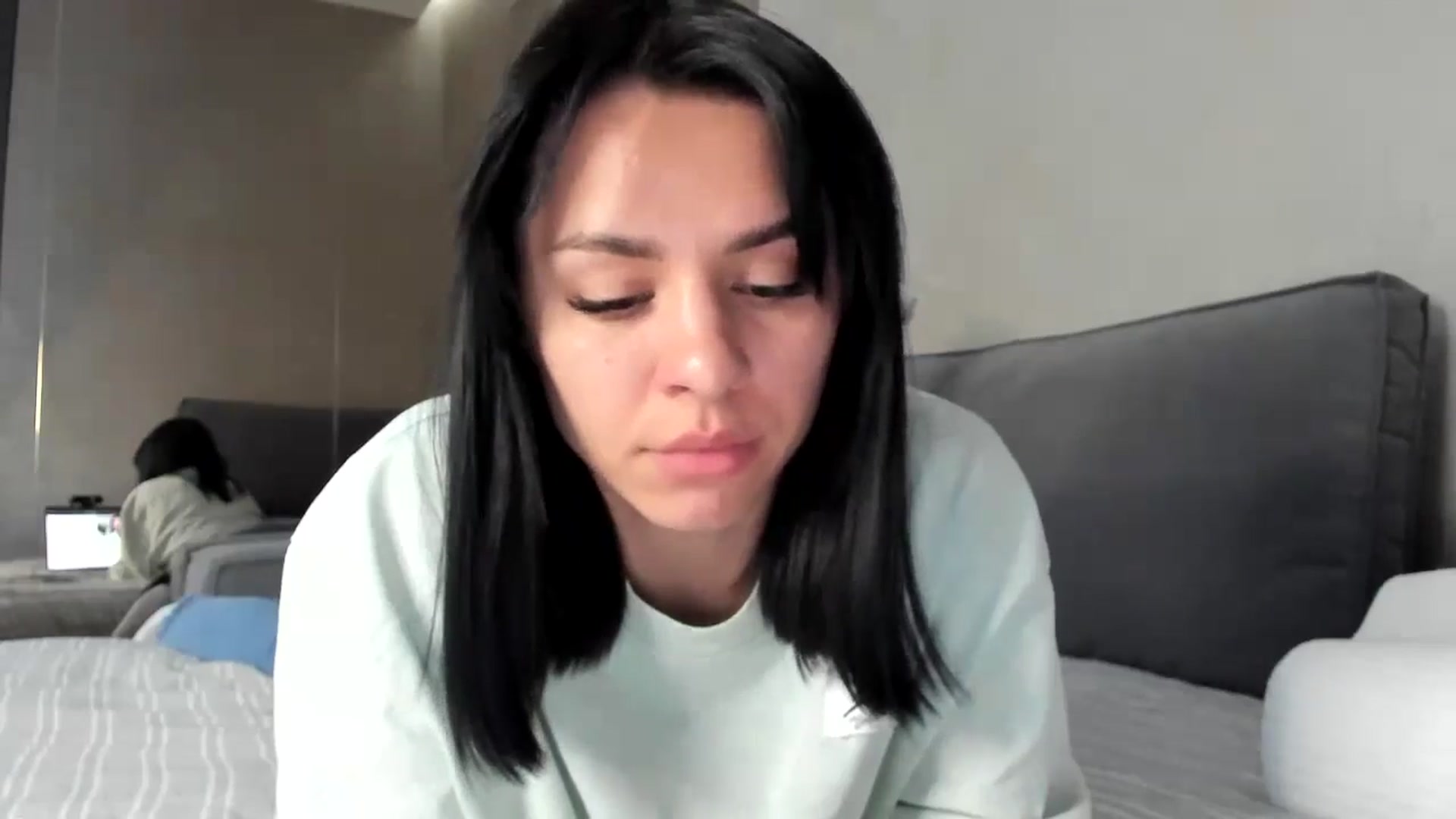 Gallery image thumbnail from swtAlterEgo's myfreecams stream on, 05/29/2024, 11:07 image 2 of 20