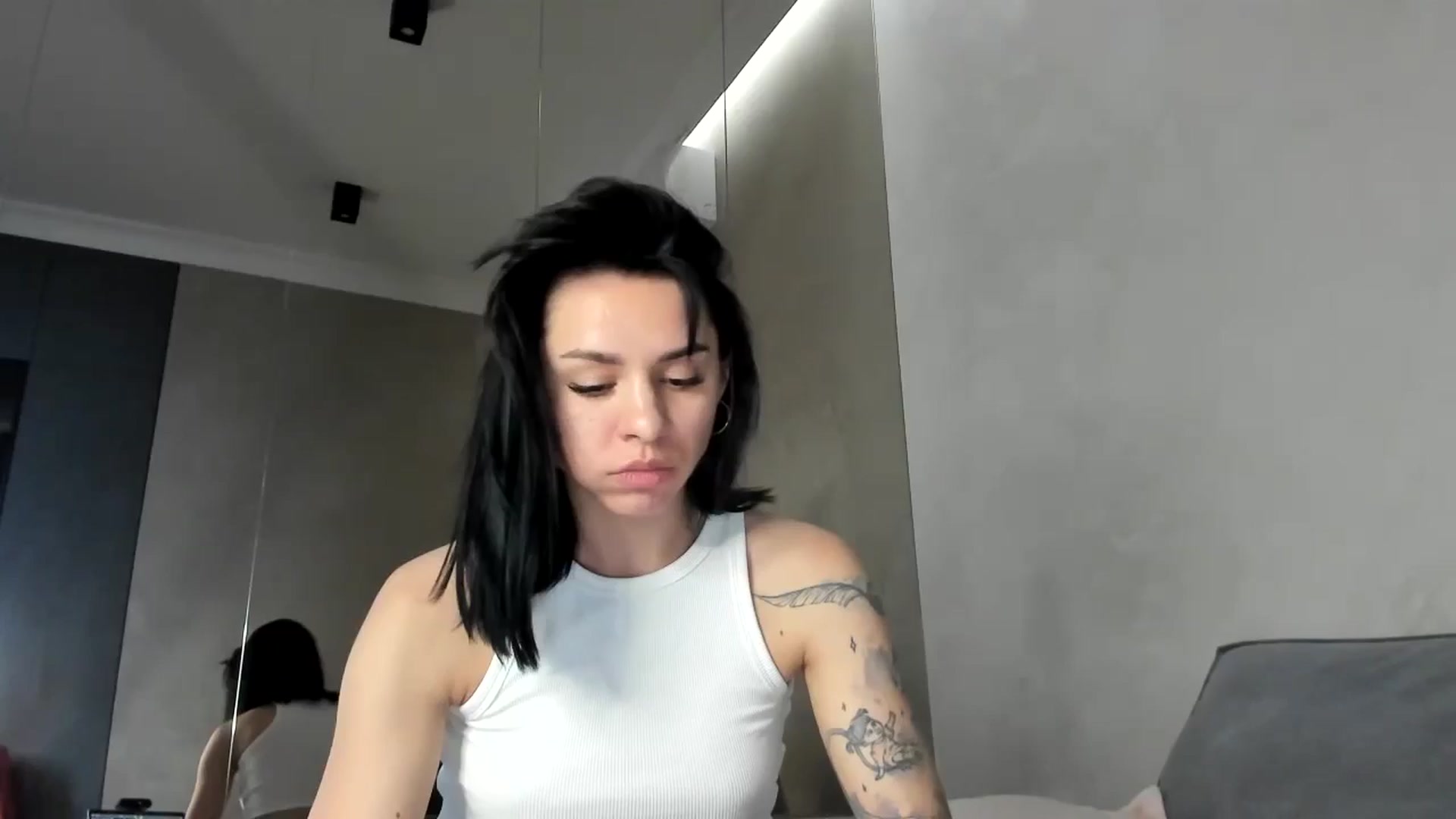 Gallery image thumbnail from swtAlterEgo's myfreecams stream on, 05/29/2024, 13:43 image 1 of 20
