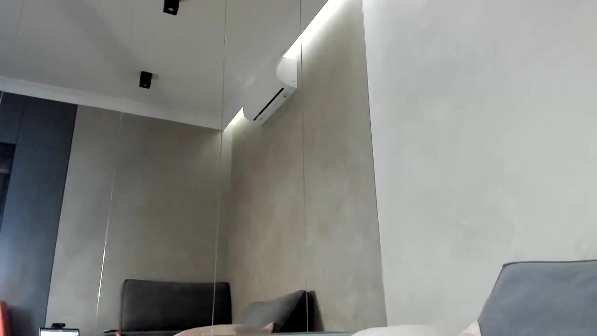 Gallery image thumbnail from swtAlterEgo's myfreecams stream on, 05/29/2024, 13:43 image 10 of 20