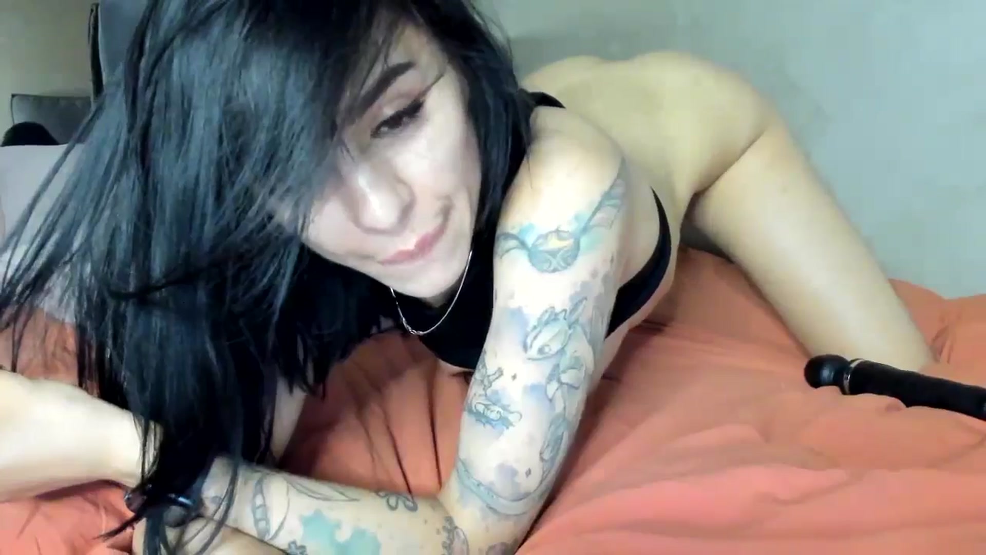 Gallery image thumbnail from swtAlterEgo's myfreecams stream on, 06/02/2024, 22:31 image 10 of 20