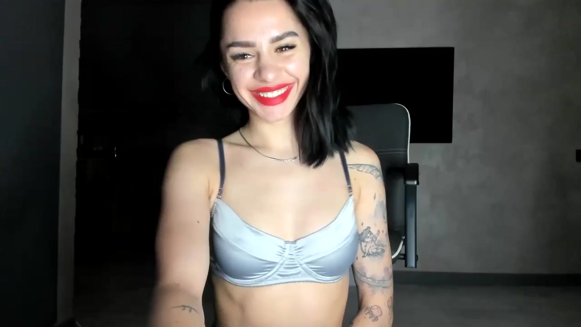 Gallery image thumbnail from swtAlterEgo's myfreecams stream on, 06/03/2024, 21:35 image 1 of 20