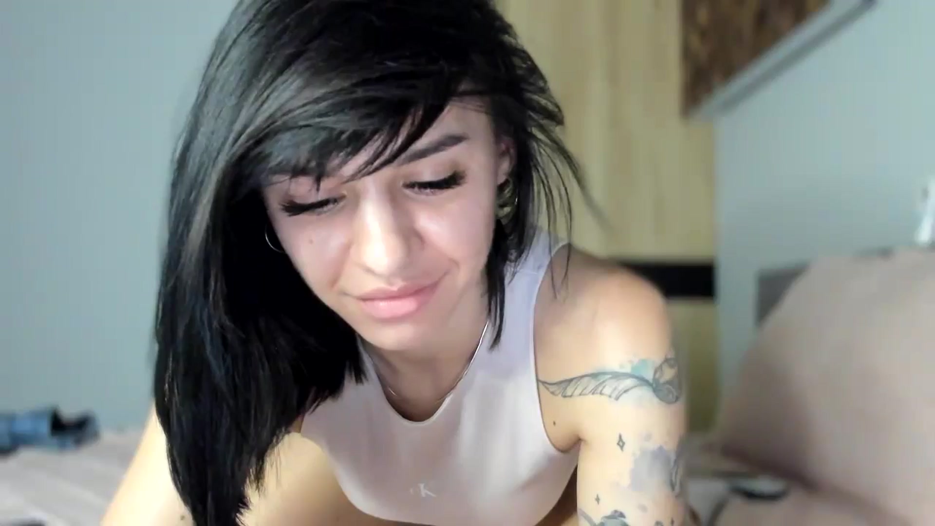 Gallery image thumbnail from swtAlterEgo's myfreecams stream on, 06/08/2024, 18:13 image 10 of 20