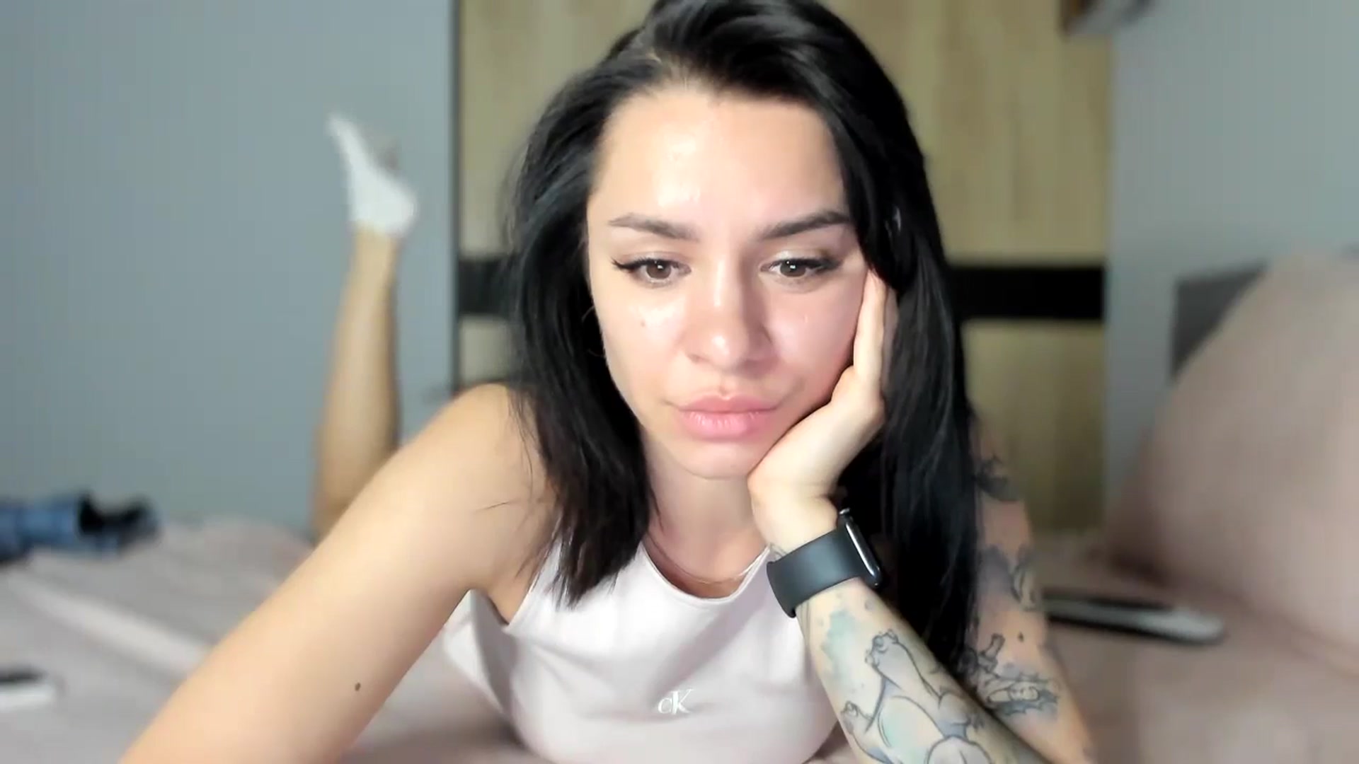 Gallery image thumbnail from swtAlterEgo's myfreecams stream on, 06/08/2024, 18:13 image 5 of 20