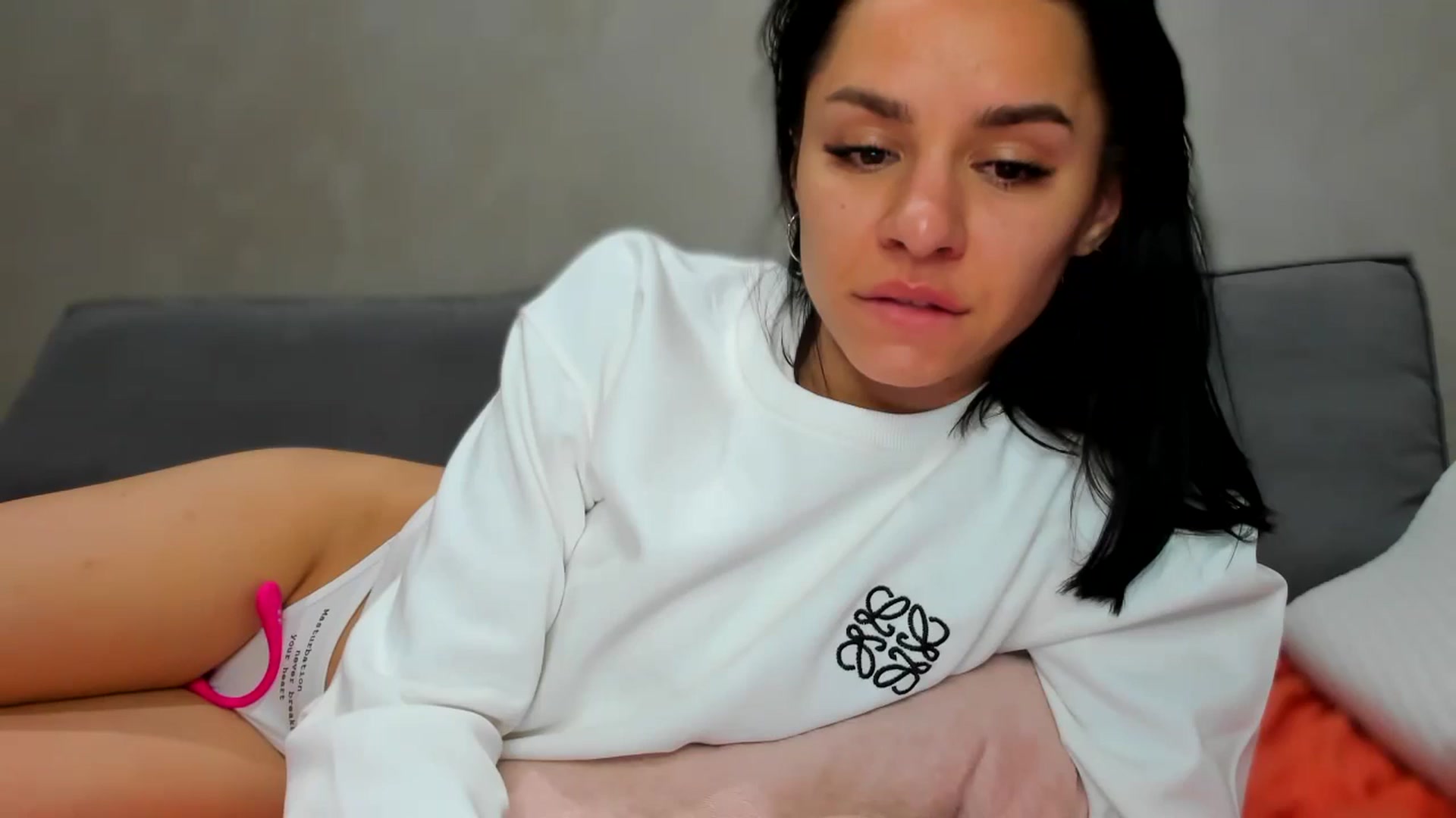 Gallery image thumbnail from swtAlterEgo's myfreecams stream on, 06/10/2024, 23:52 image 19 of 20