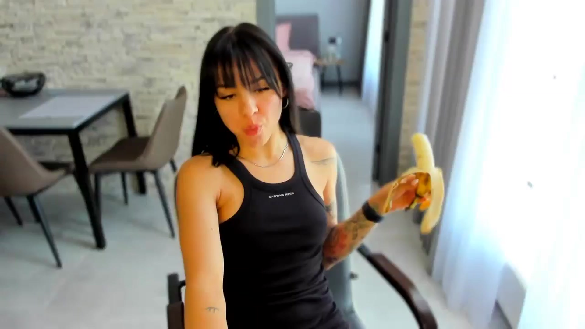 Gallery image thumbnail from swtAlterEgo's myfreecams stream on, 06/21/2024, 12:38 image 1 of 20
