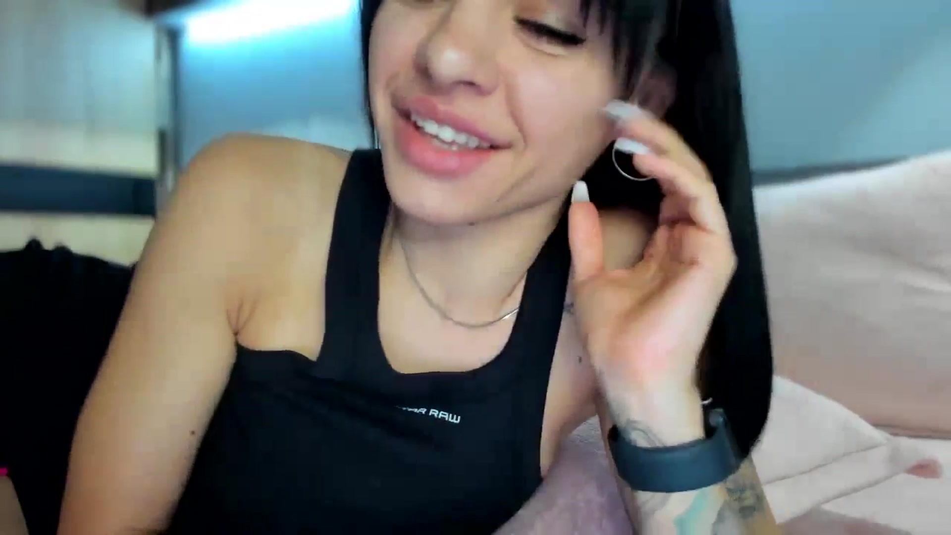 Gallery image thumbnail from swtAlterEgo's myfreecams stream on, 06/21/2024, 19:53 image 8 of 20