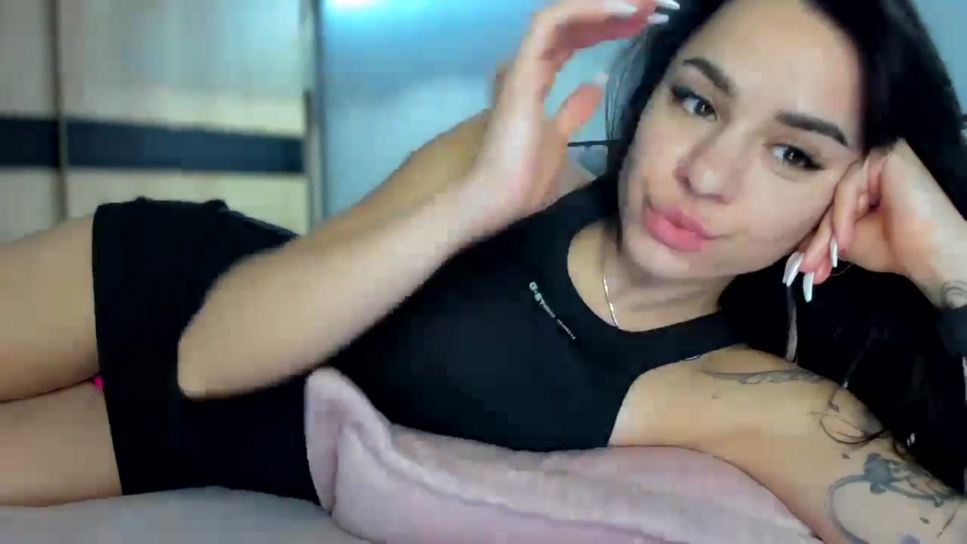 Gallery image thumbnail from swtAlterEgo's myfreecams stream on, 06/21/2024, 19:53 image 17 of 20