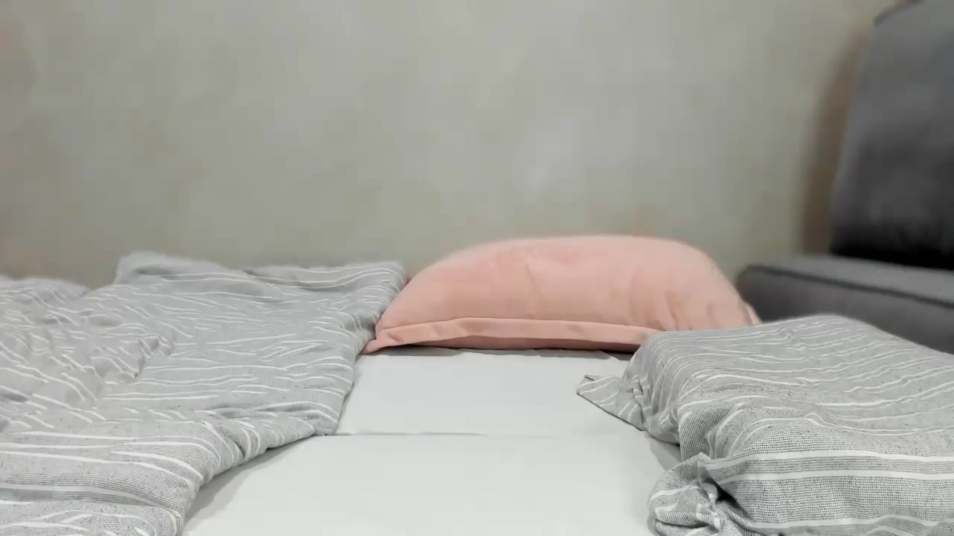 Gallery image thumbnail from swtAlterEgo's myfreecams stream on, 06/30/2024, 10:52 image 7 of 20